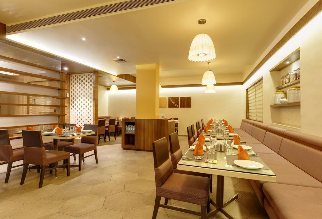 Citrus Hotel Colhapur Exterior foto