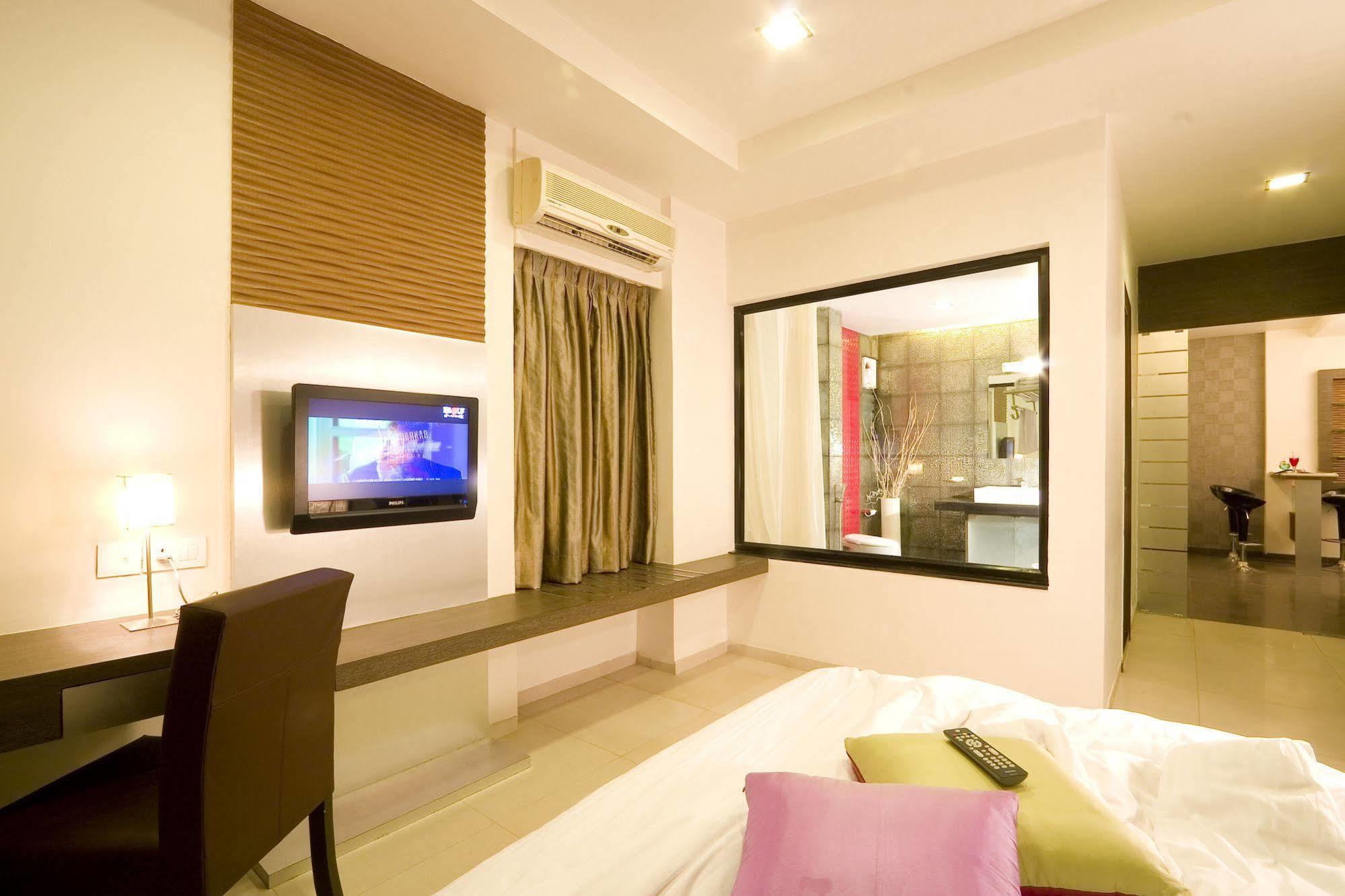 Citrus Hotel Colhapur Exterior foto