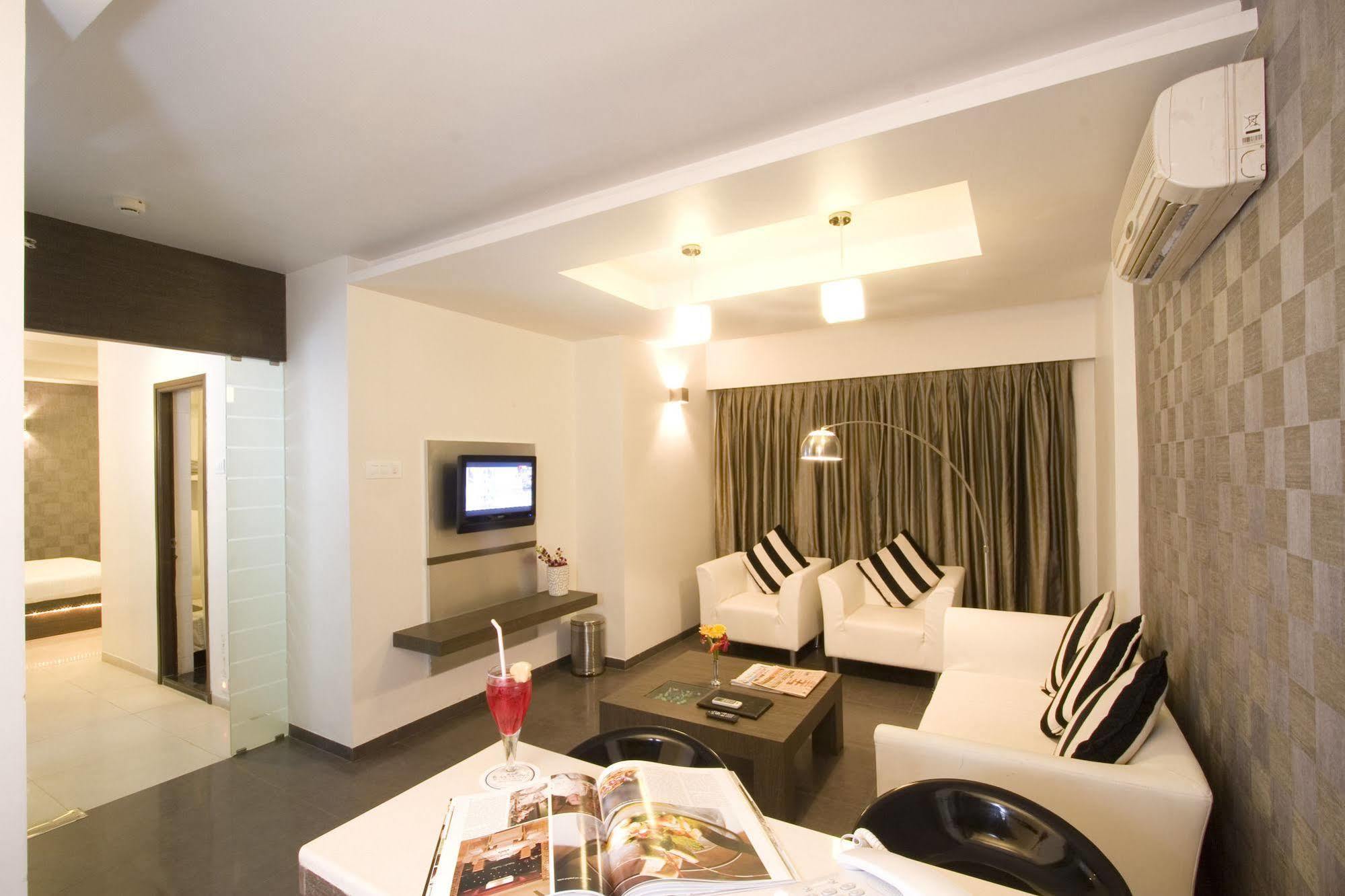 Citrus Hotel Colhapur Exterior foto